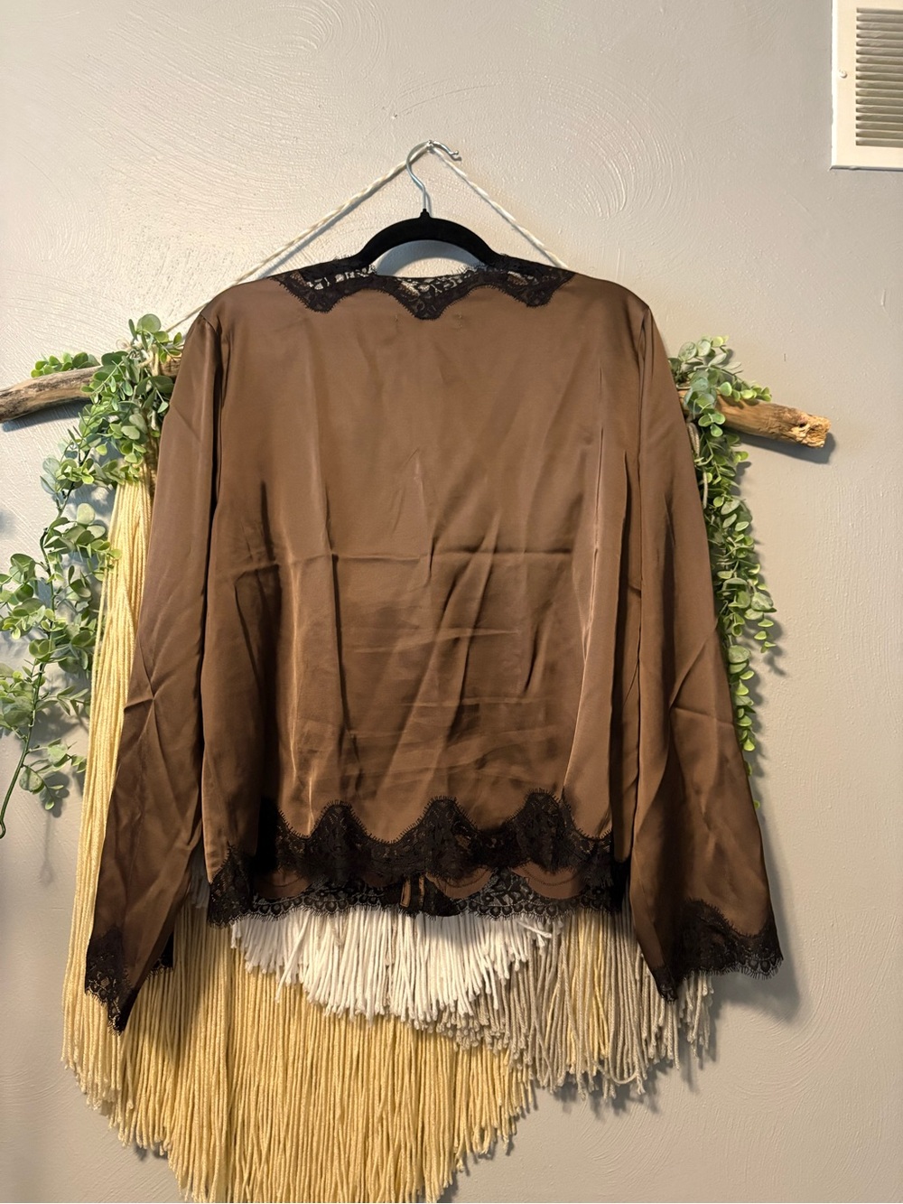 Abercrombie & Fitch Brown Cardigan with Black Lace Trim - Picture 2 of 4